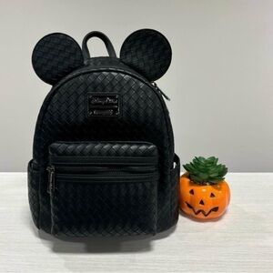 NWT Black Mickey Loungefly Backpack